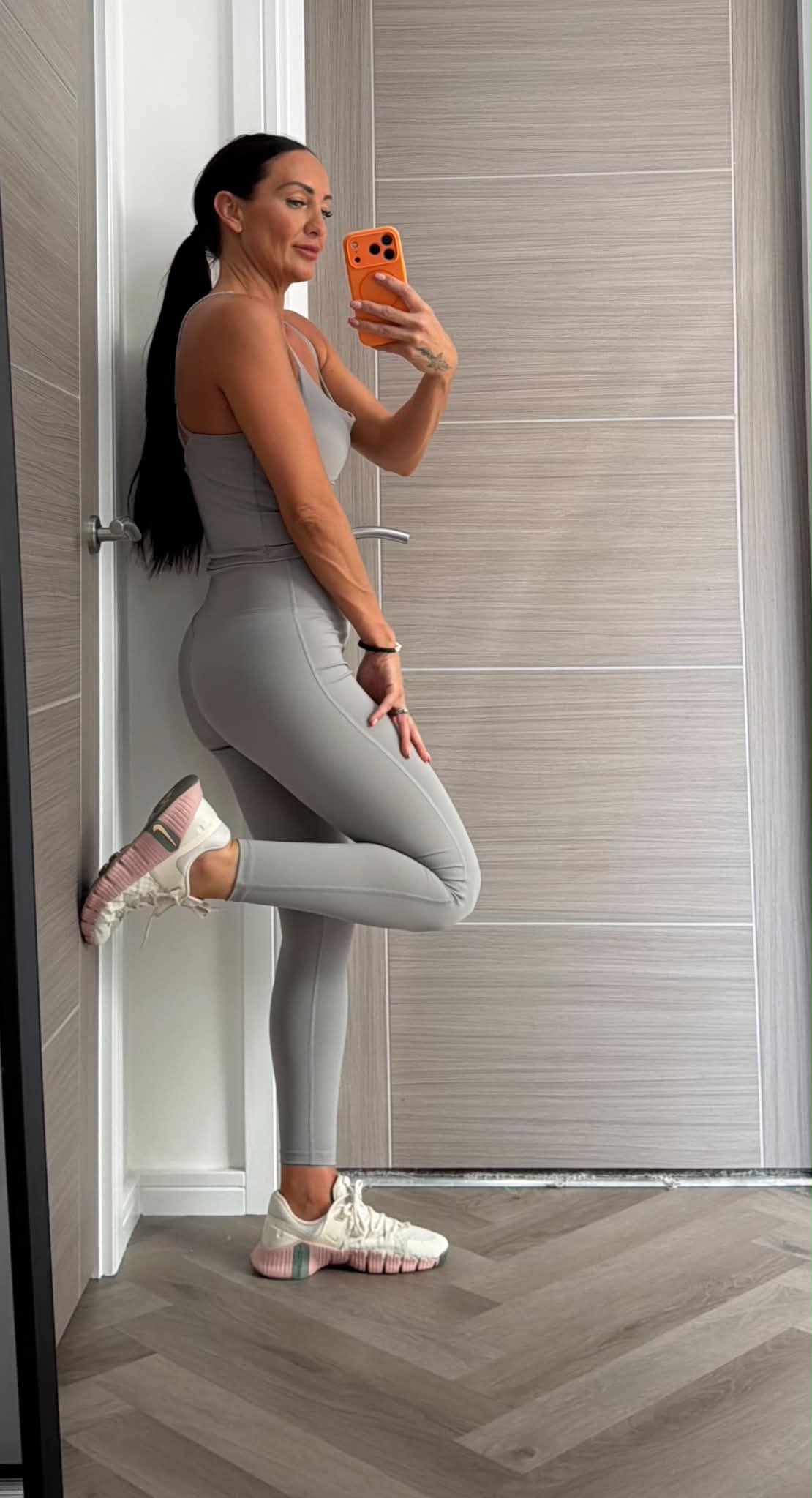 Strappy cross over top and leggings. Two piece set