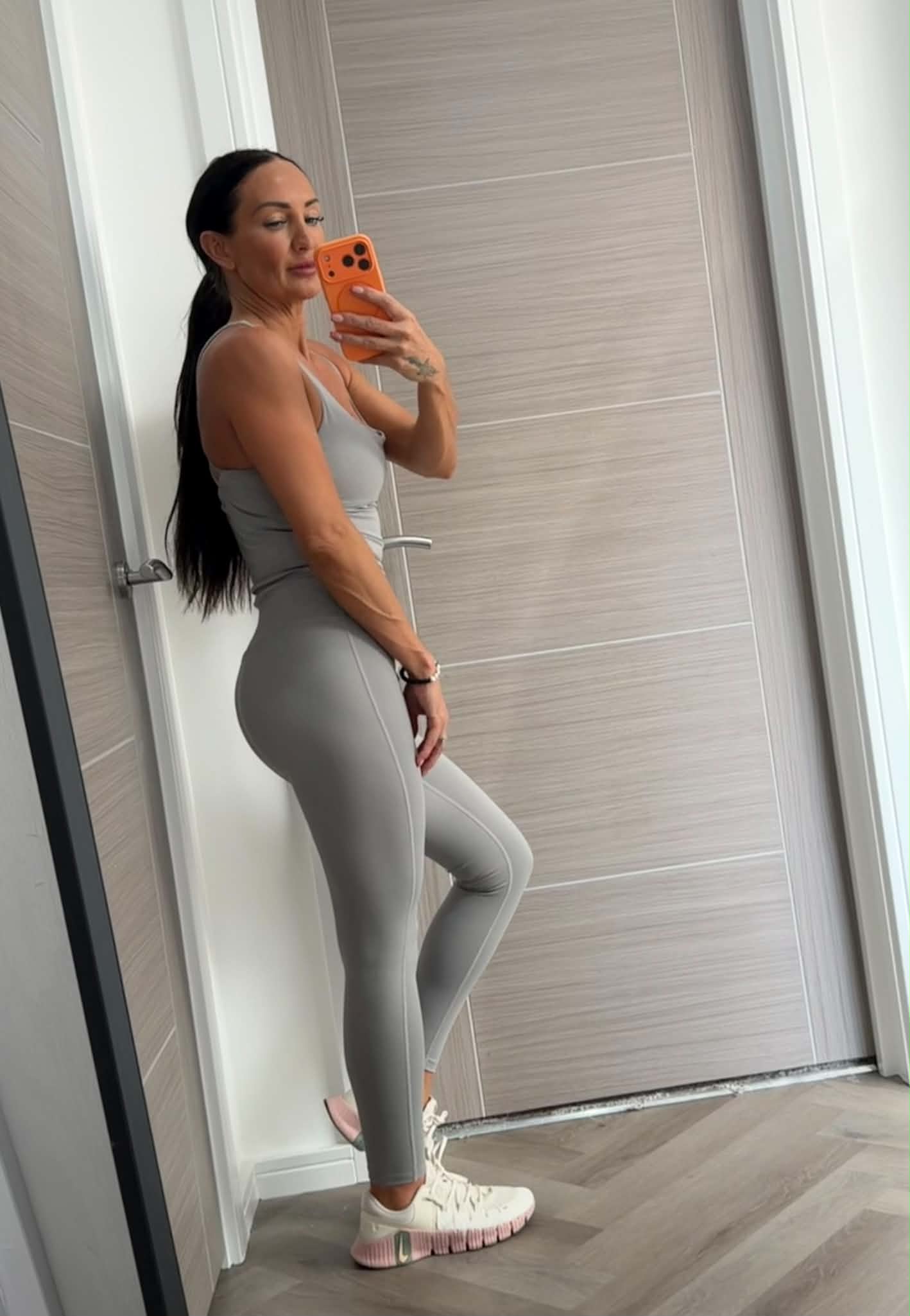 Strappy cross over top and leggings. Two piece set