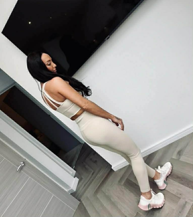 Strappy cross over top and leggings. Two piece set